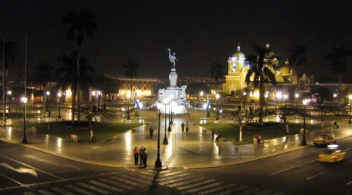 Plaza mayor de Trujillo, Perú